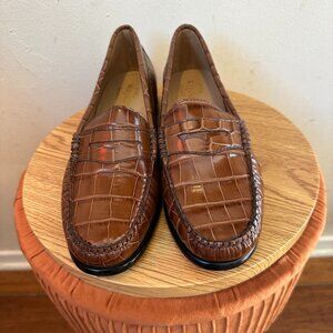 G.H. Bass Women's Whitney Genuine Calf Hair Penny Loafers – Tortoise Shell/Brown